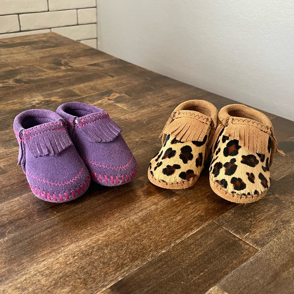 Lot of 2 Minnetonka baby moccasins